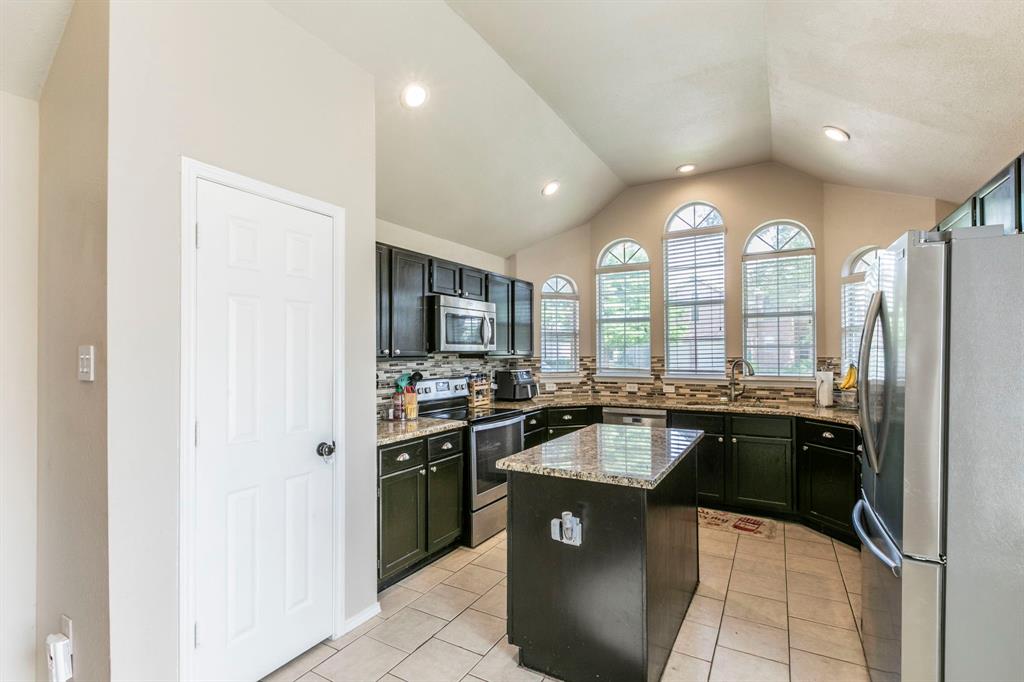 4632 Angelina Way