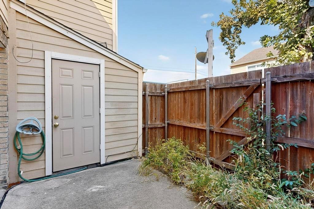 Briarpark Village #8 - Residential