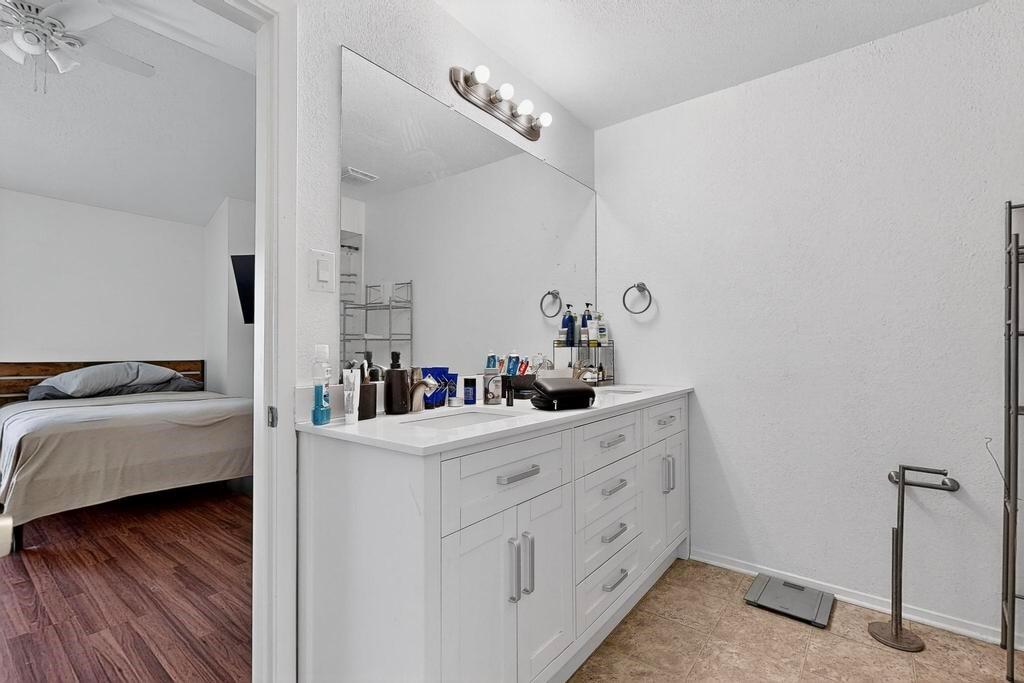 Briarpark Village #8 - Residential