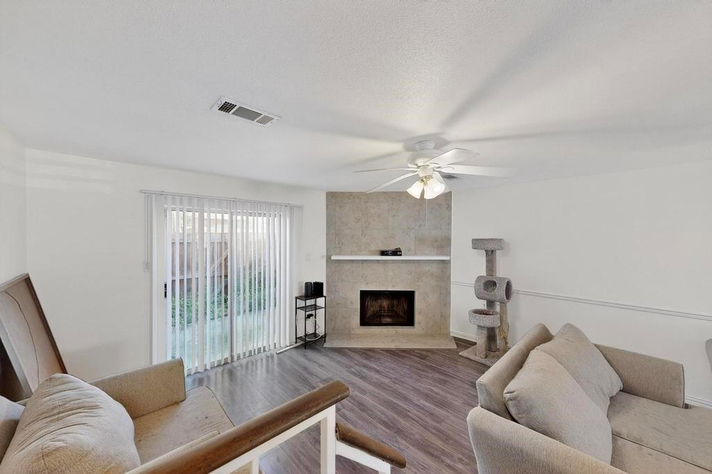 Briarpark Village #8 - Residential