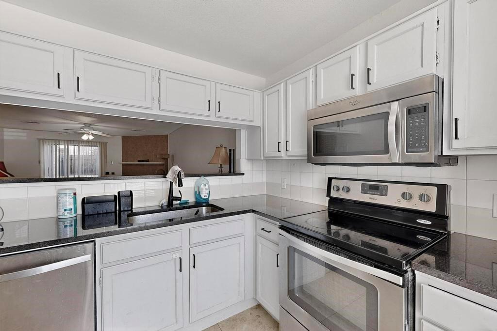 Briarpark Village #8 - Residential