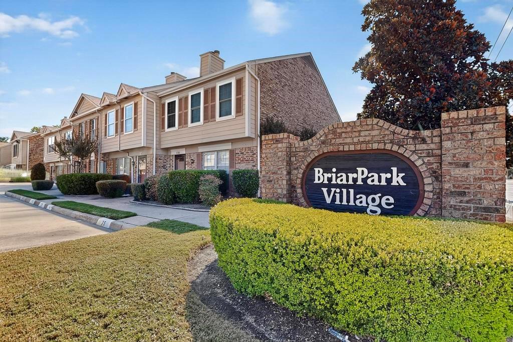 Briarpark Village #8 - Residential