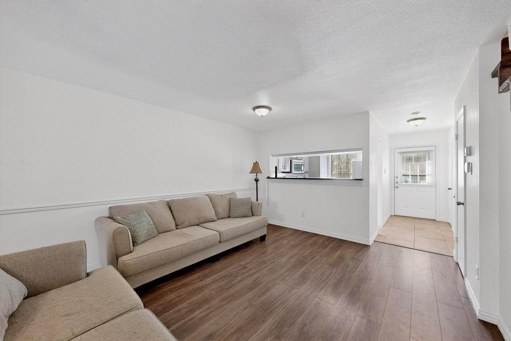 Briarpark Village #8 - Residential