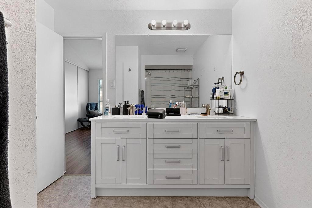 Briarpark Village #8 - Residential