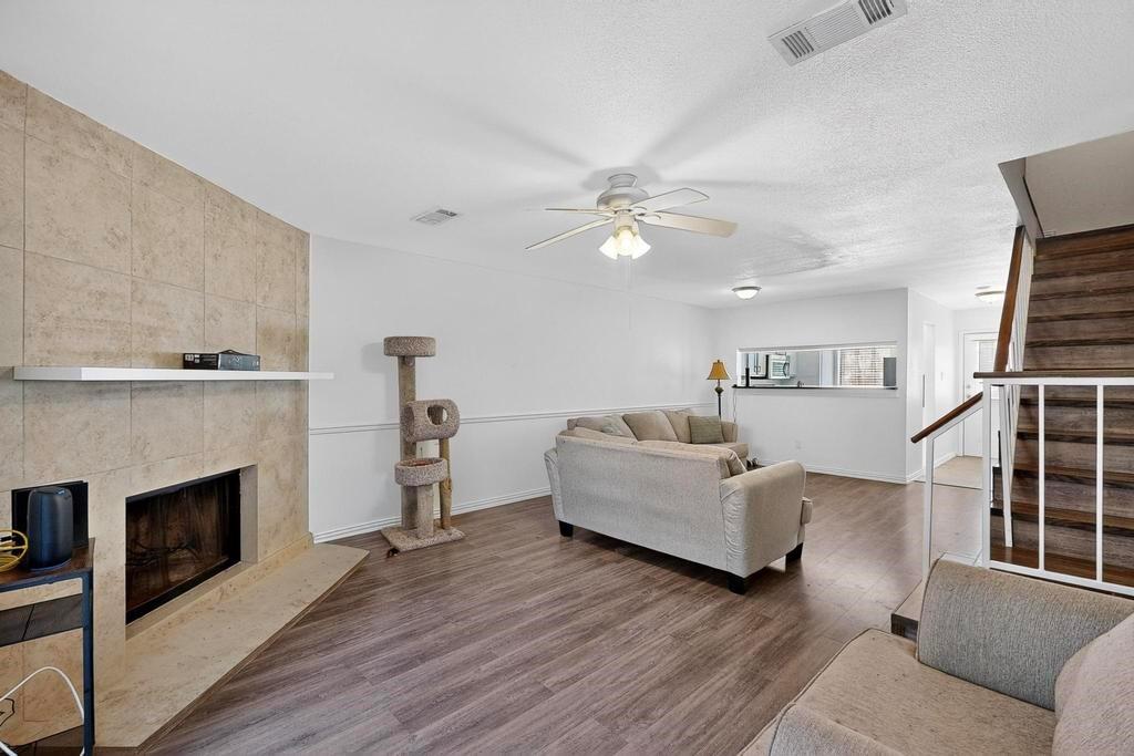 Briarpark Village #8 - Residential