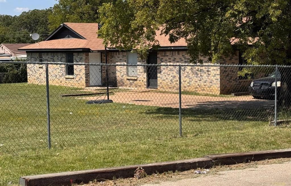 Couch J T Add - Residential