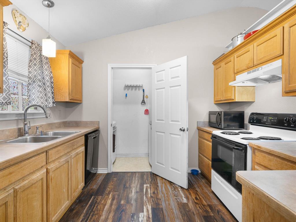 R Pena - Residential