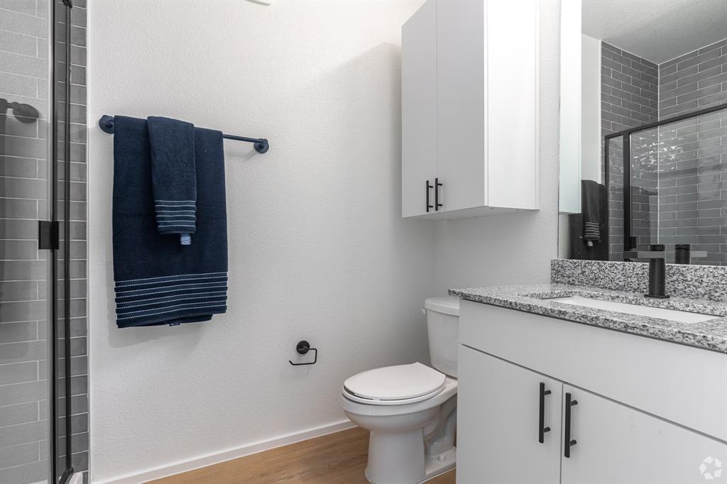 Uniti Bishop Arts - Residential Lease