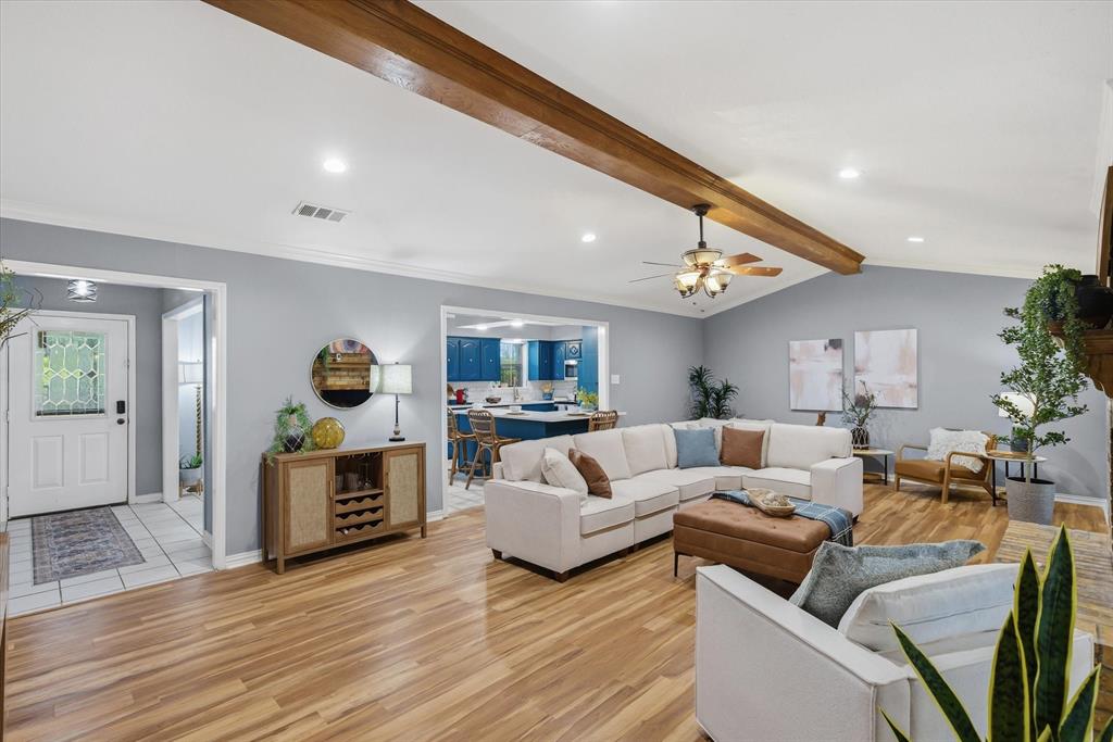 ABST A0498 E HUNT - Residential