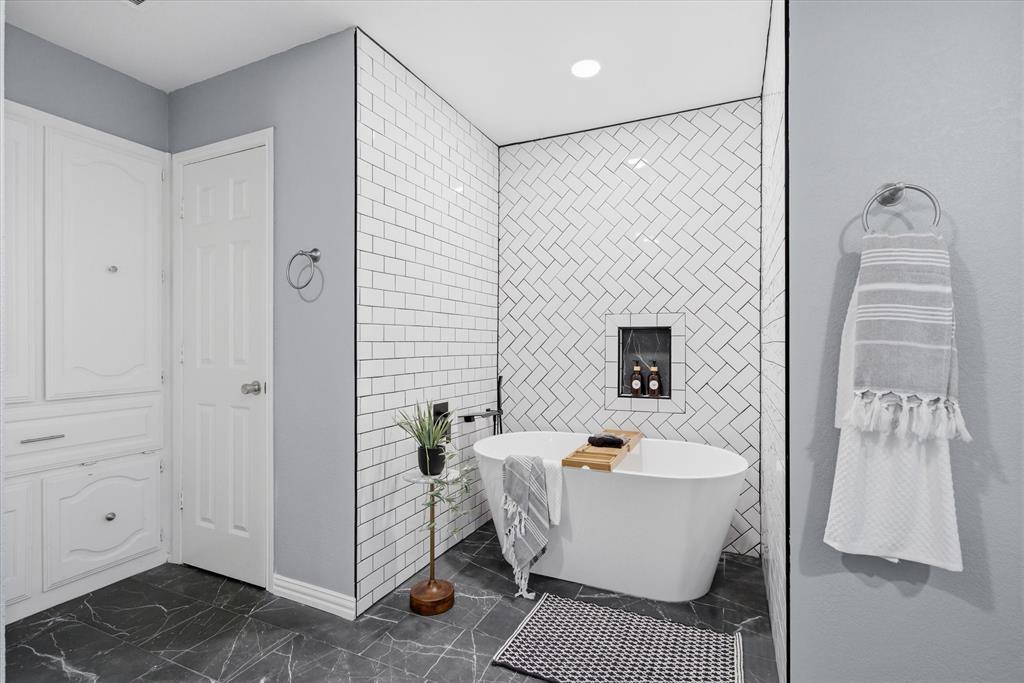 ABST A0498 E HUNT - Residential