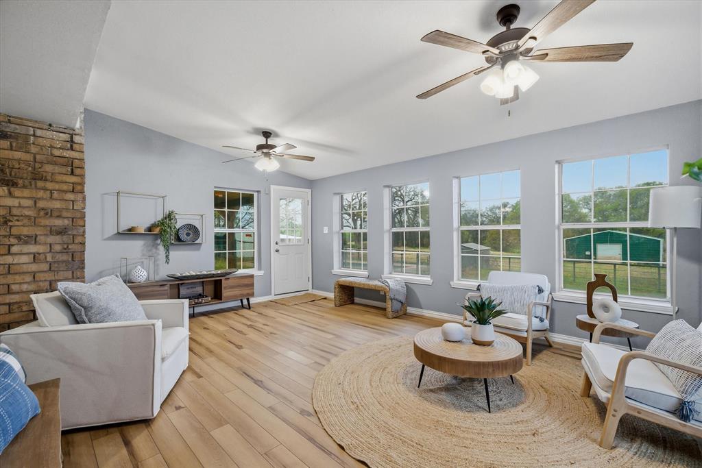 ABST A0498 E HUNT - Residential