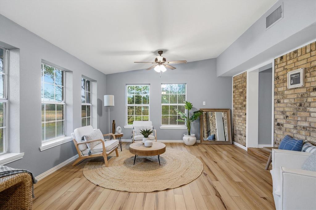 ABST A0498 E HUNT - Residential