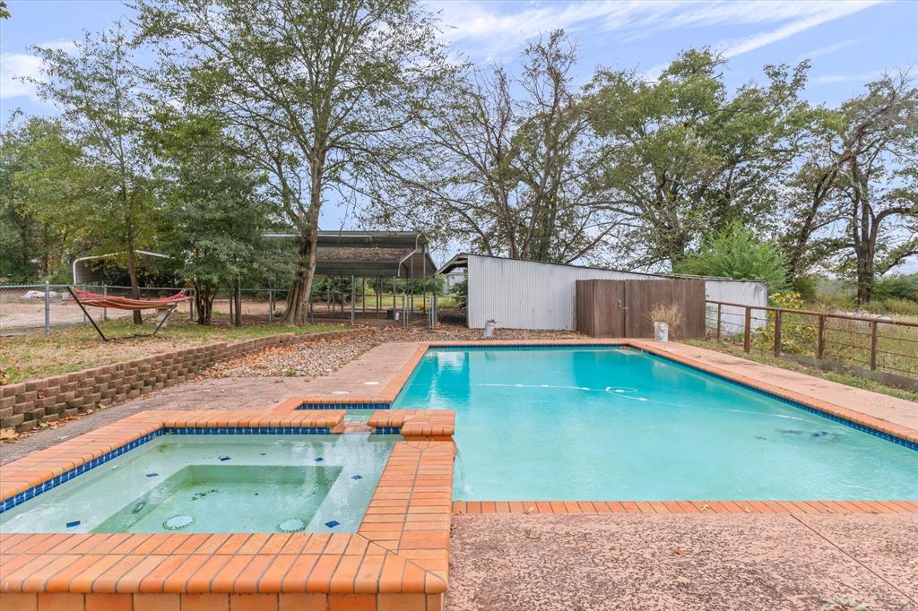 ABST A0498 E HUNT - Residential