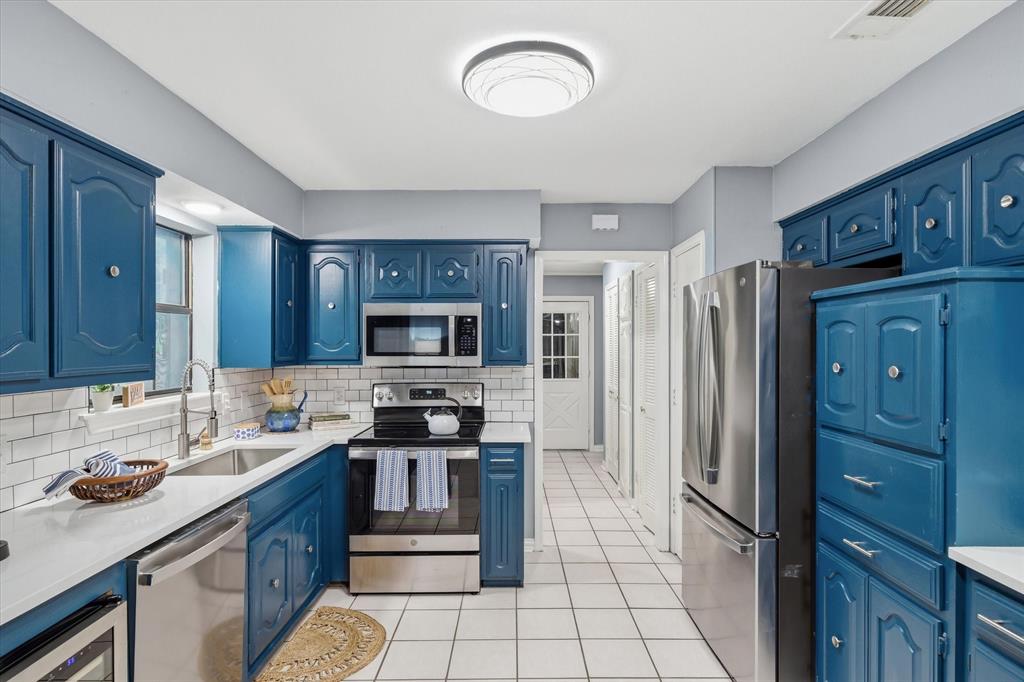 ABST A0498 E HUNT - Residential