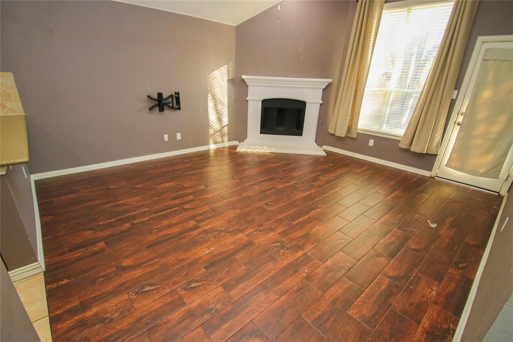 Villages Of Woodland Spgs W - Residential Lease