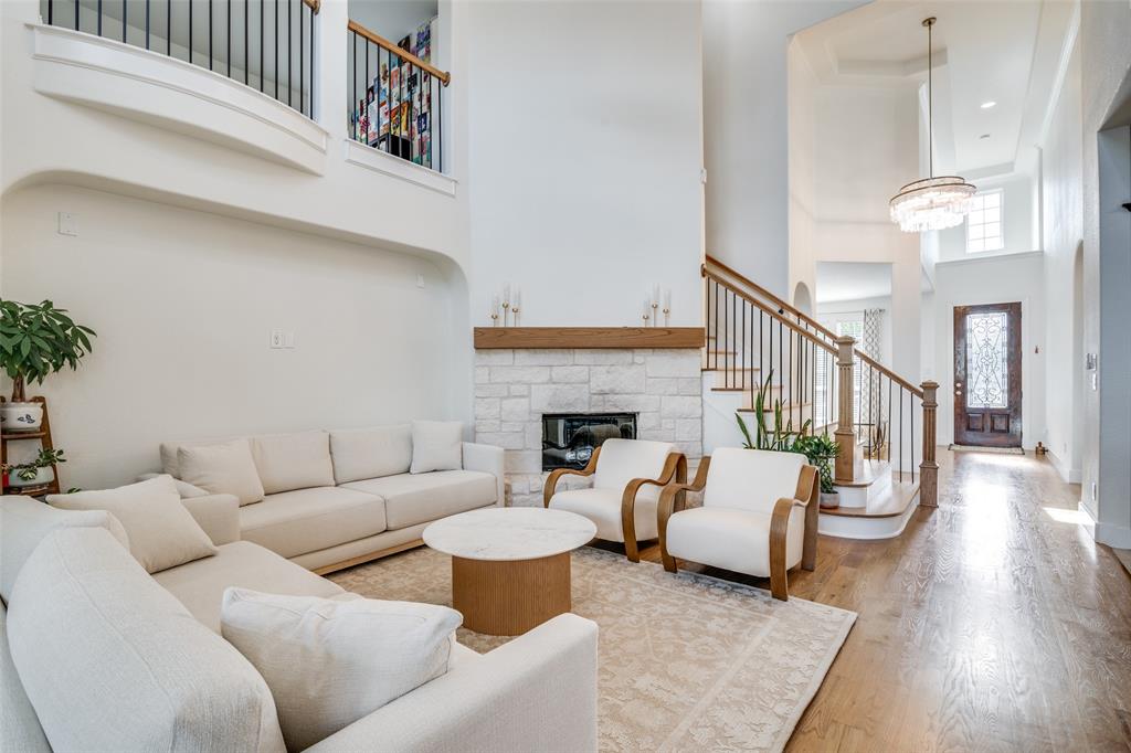 5716 Broadgreen Road