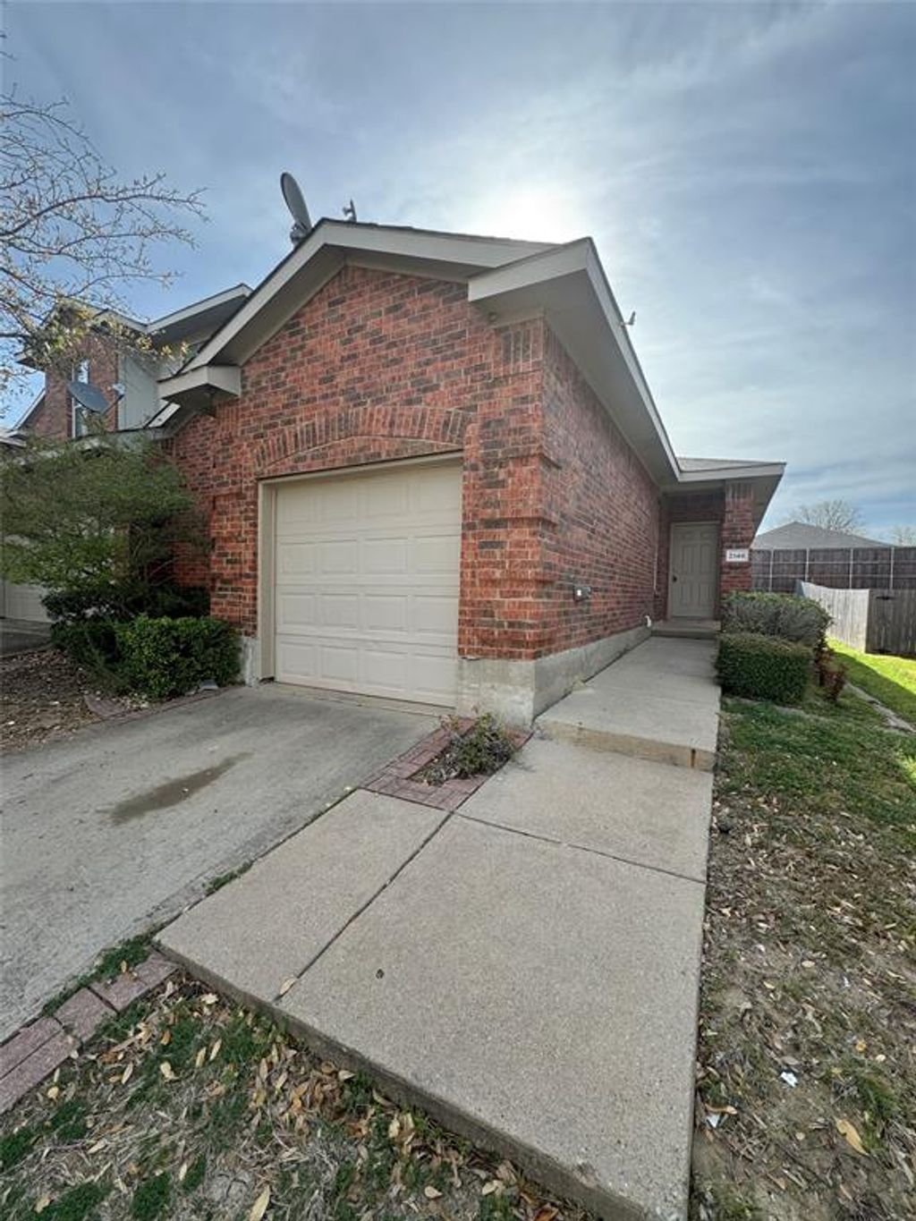 Photo of 2146 Stonebrook Lane, Mesquite, TX 75181 (MLS # 21054155)