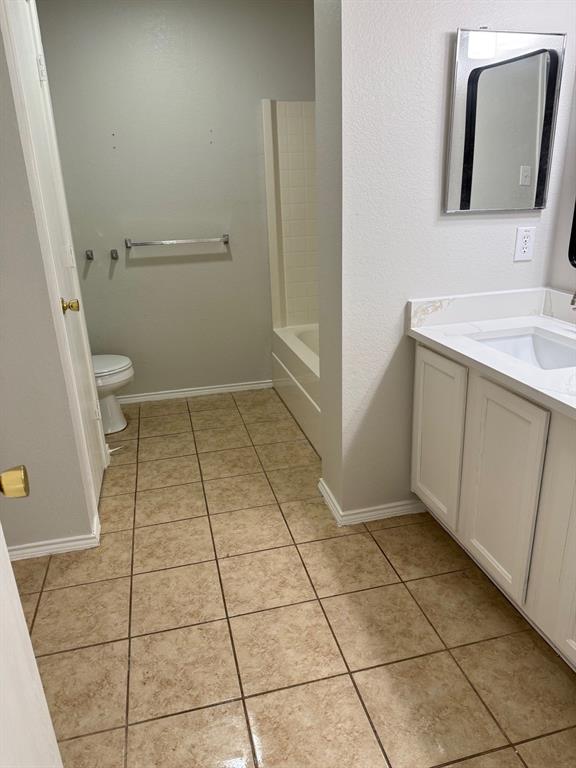 Meadowcreek Estates Ph III - Residential Lease