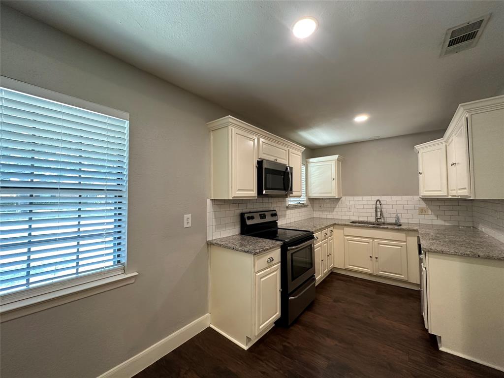 Lakeland Terrace 2 - Residential Lease