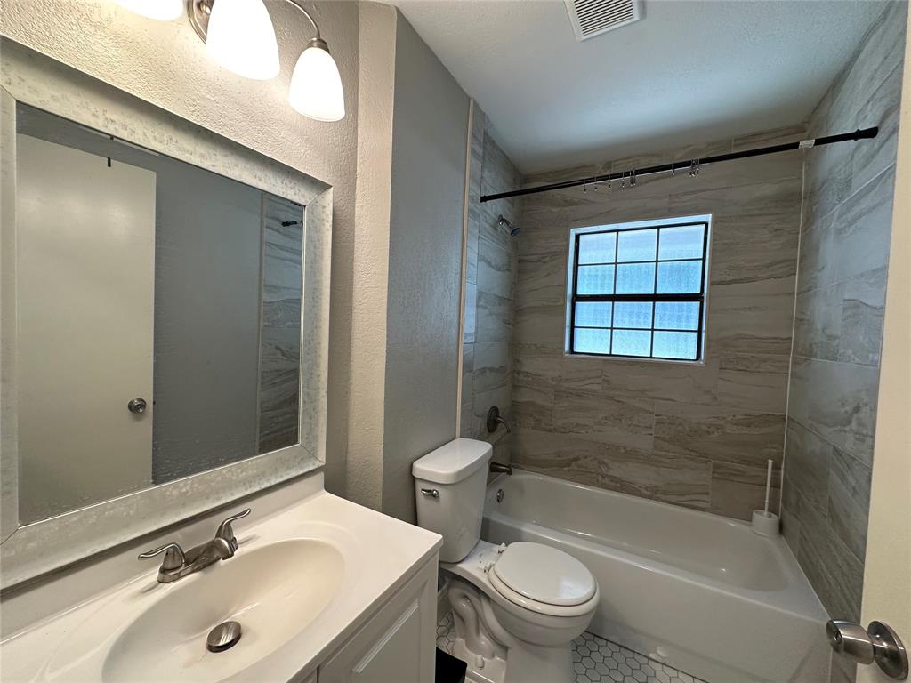 Lakeland Terrace 2 - Residential Lease