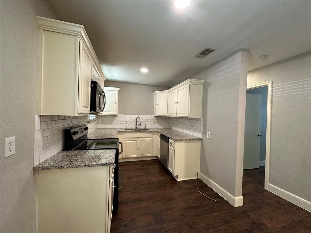 Lakeland Terrace 2 - Residential Lease