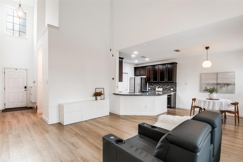 6521 Rutherford Road