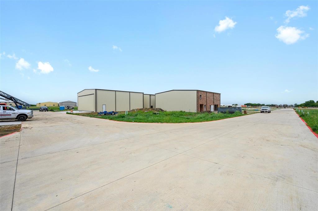 Aero Country East - Land