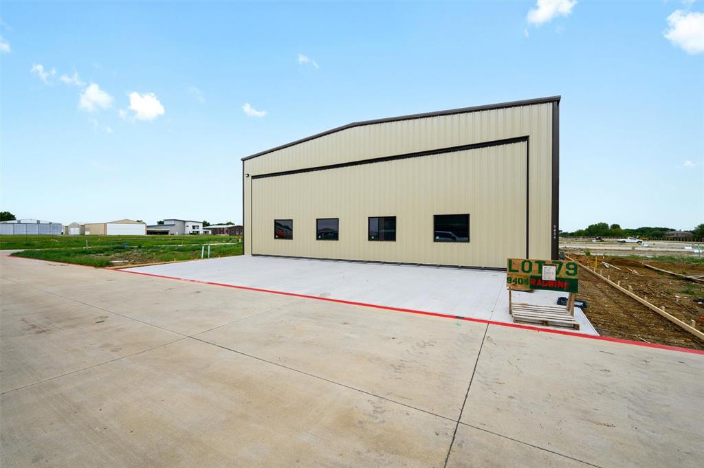 Aero Country East - Land