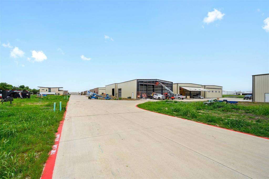 Aero Country East - Land