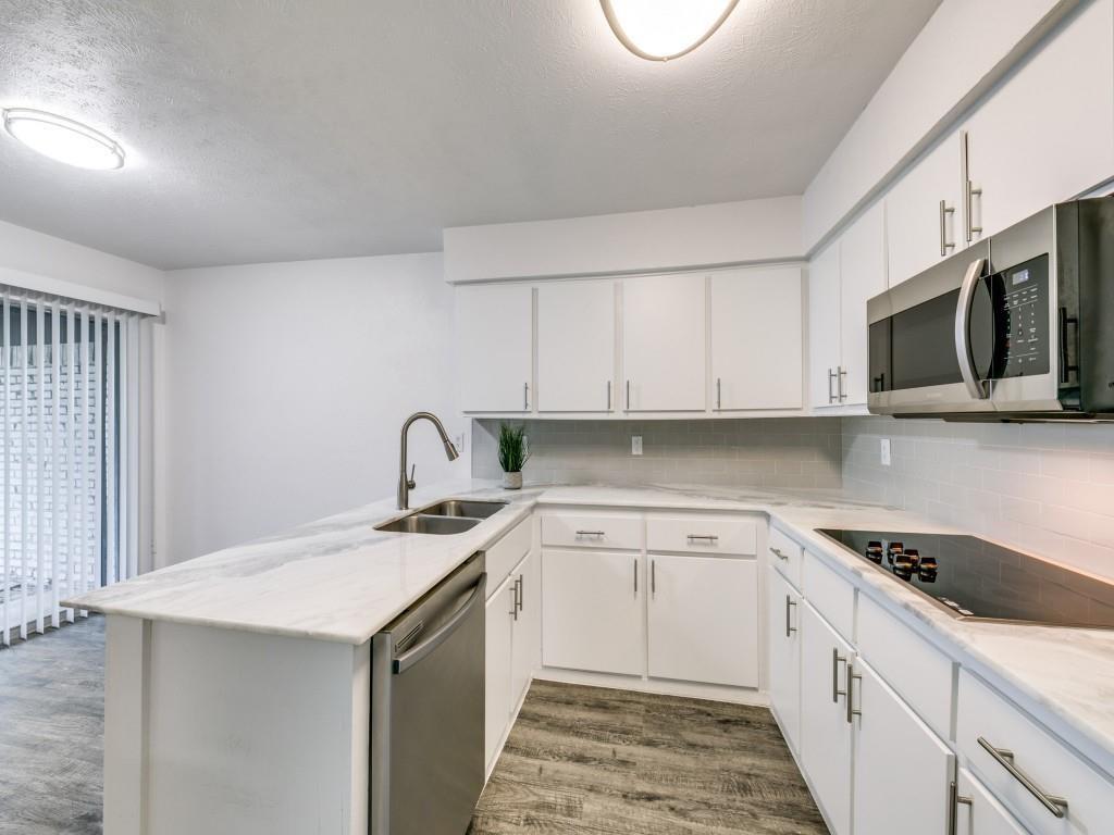 100 Trellis Place 102