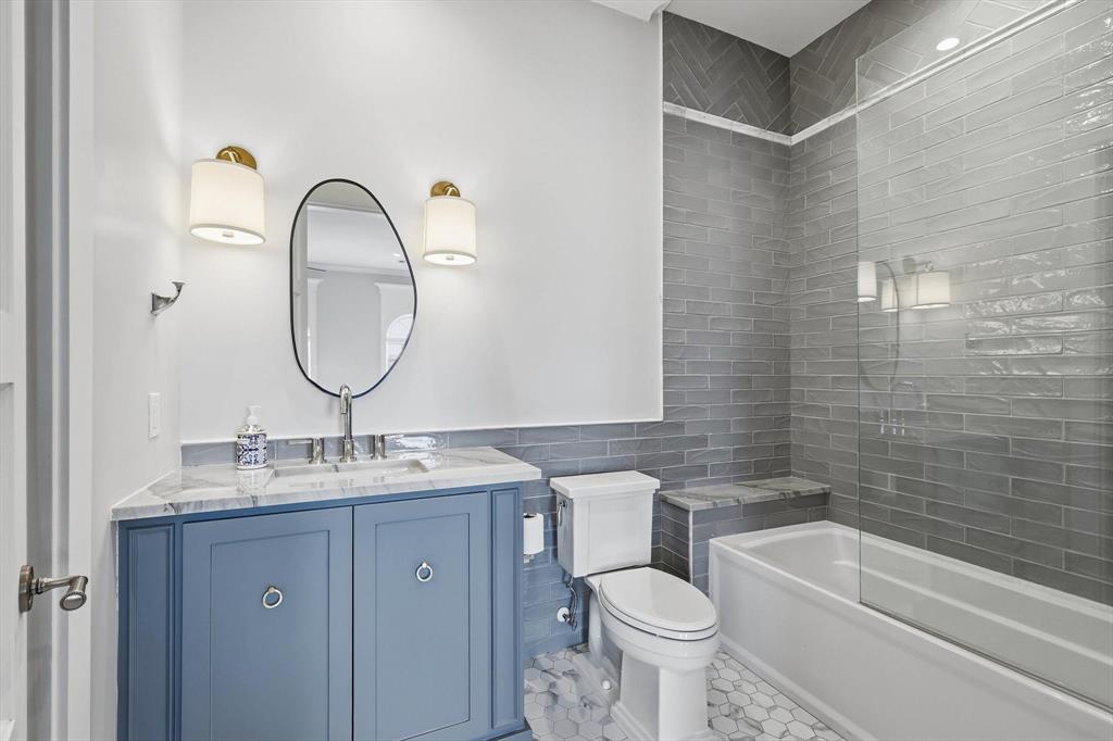 Garden District & Ph C - Residential