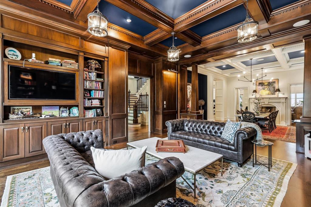 Garden District & Ph C - Residential
