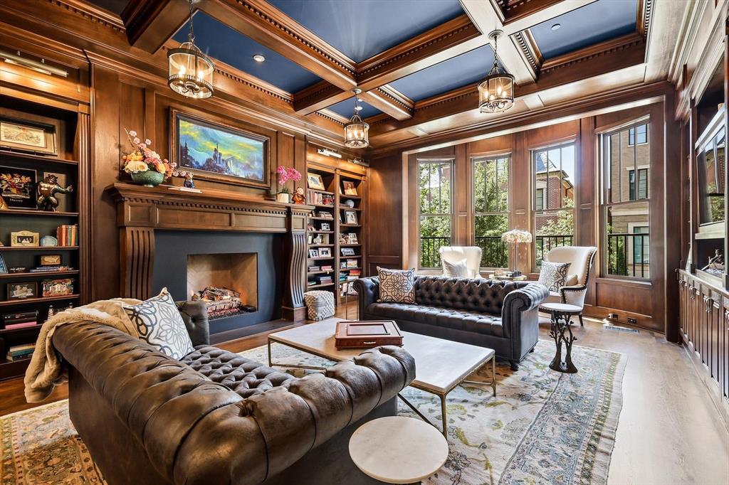 201 Park Ridge Boulevard