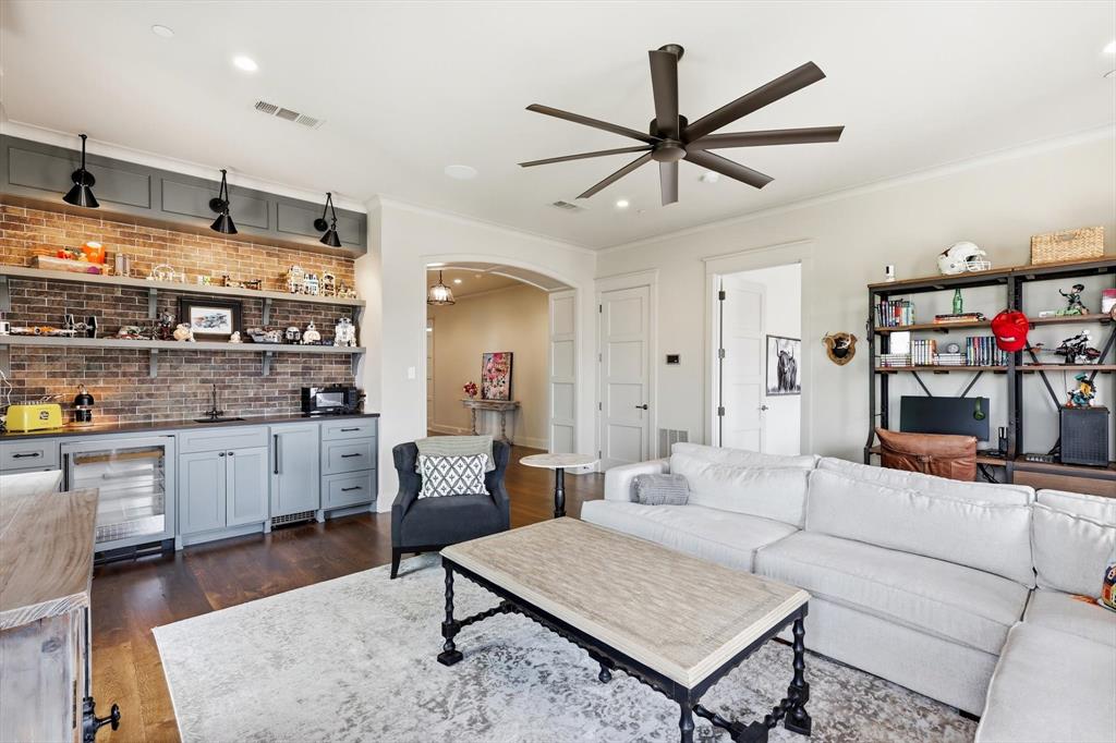 Garden District & Ph C - Residential