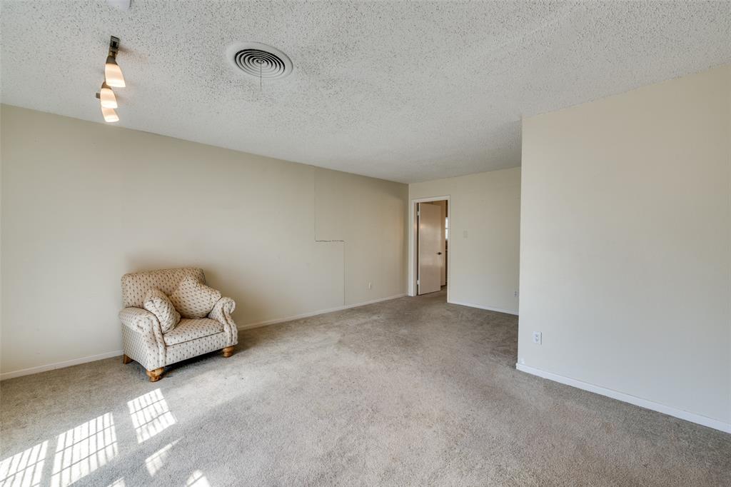 5613 Westcreek Drive