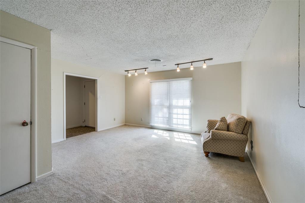 5613 Westcreek Drive