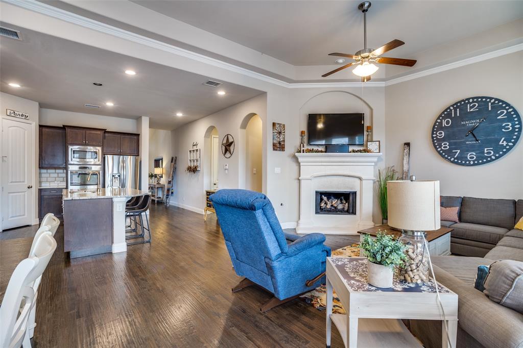 9112 Brownwood Avenue