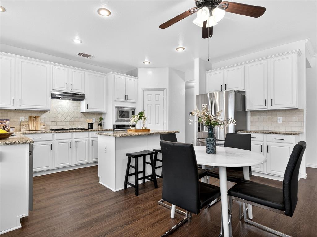 Lakes Of Highland Oaks - Residential