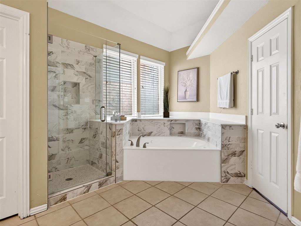 Lakes Of Highland Oaks - Residential