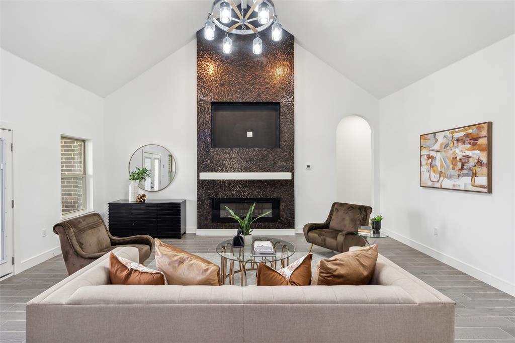 Shadow Lakes Ph 1 - Residential