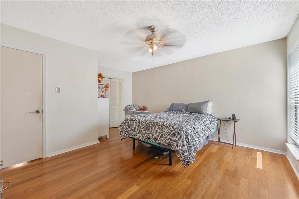 Cloisters Condo The - Residential Lease