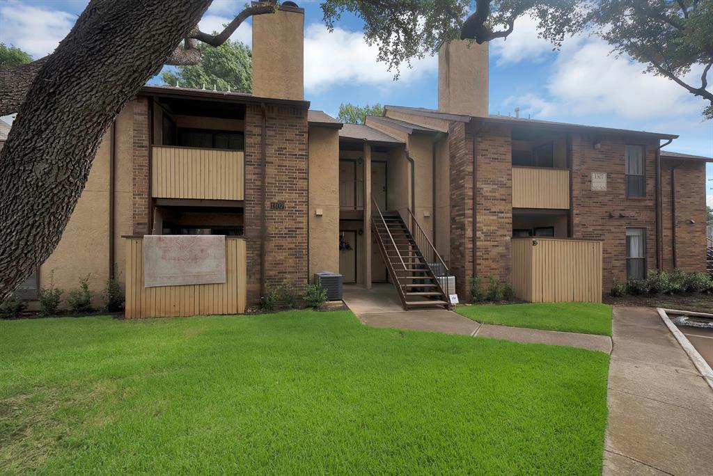 1307 Willoughby Lane 5412