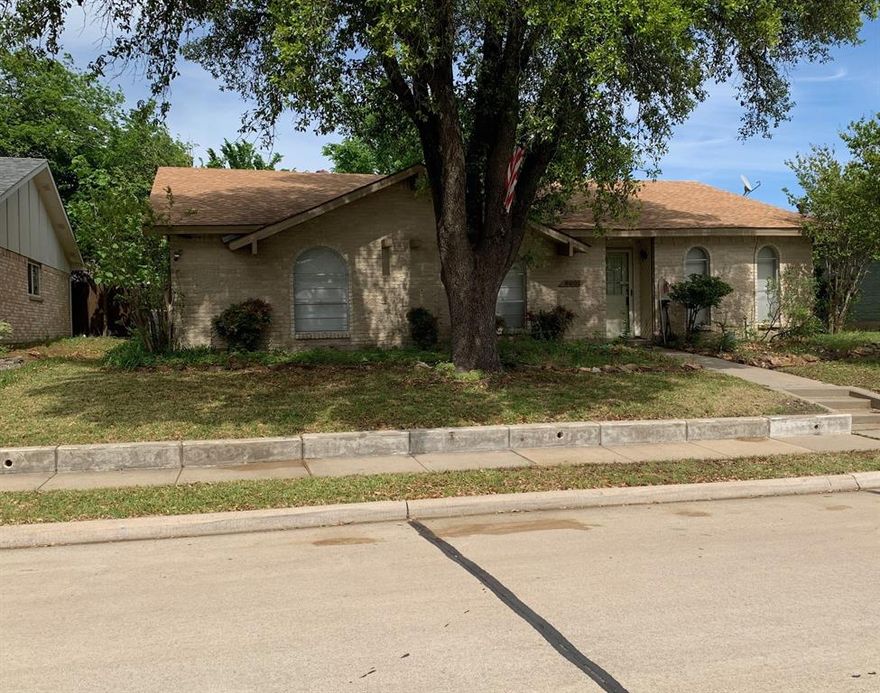 INVESTOR WANTED! This one needs TLC, foundation work, roof, and cosmetics, all reflected in the price. Split primary bedroom and bath, large family room with fireplace, step saver kitchen with breakfast area, and a washer-dryer closet. Owners are settling the estate for deceased parents, selling as is, not sure of any deficiencies other than what you can see. No blind offers, please. No survey available.