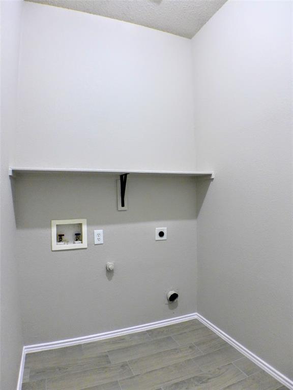 South Ridge Hills Add - Residential Lease