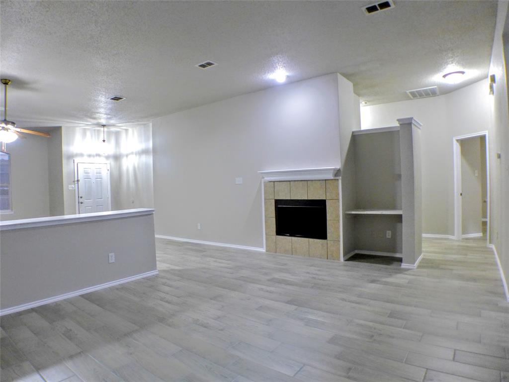 South Ridge Hills Add - Residential Lease