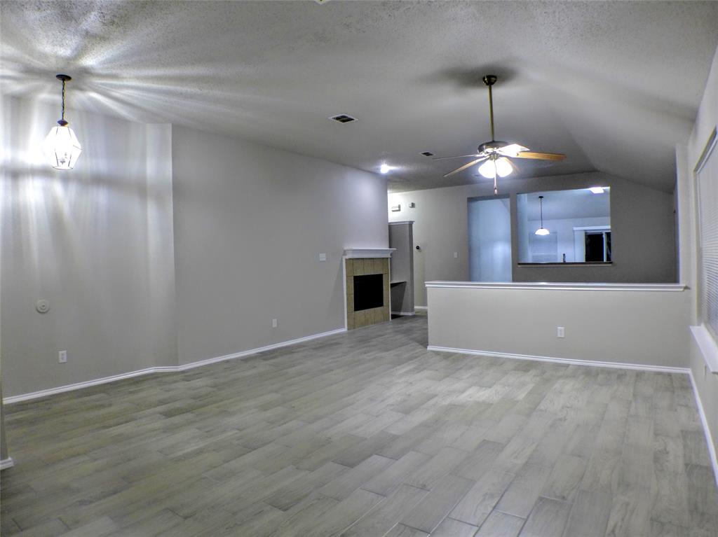 South Ridge Hills Add - Residential Lease