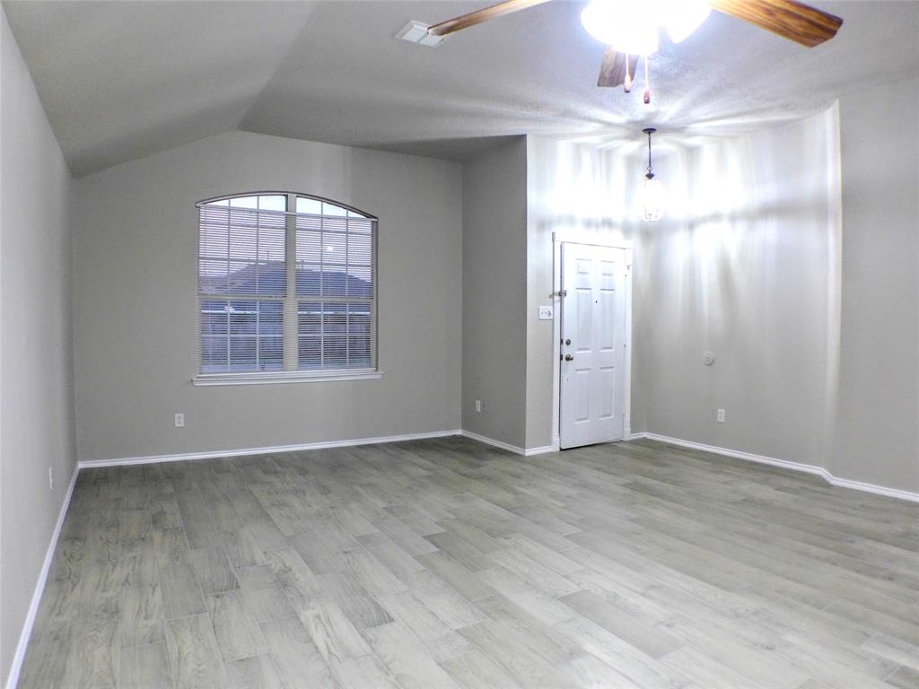 South Ridge Hills Add - Residential Lease