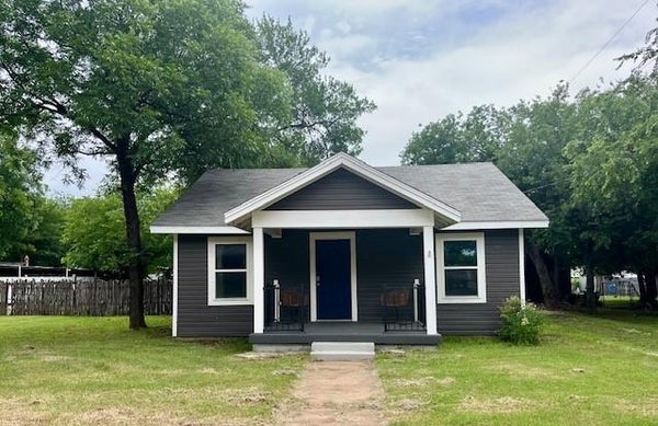 425 GREGG ST, ALBANY, TX 76430 - Image ec7965f83ea7bb492adedd0146a15fb9/934208409