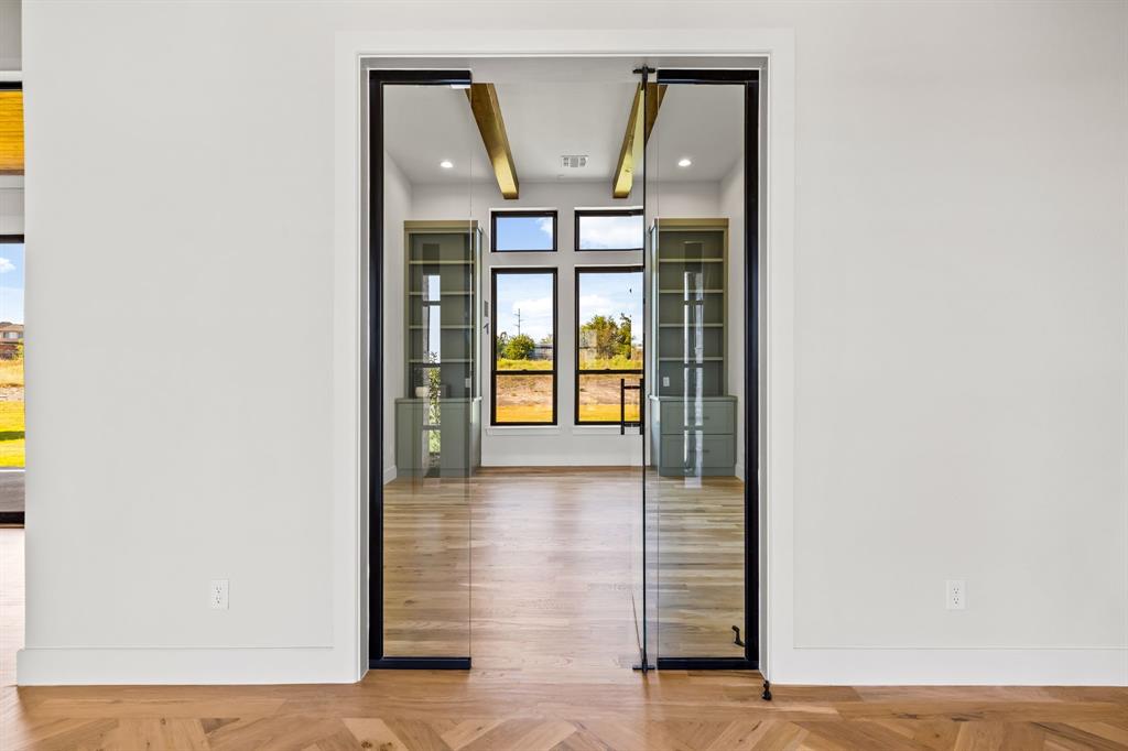 2035 Meadowlark Court