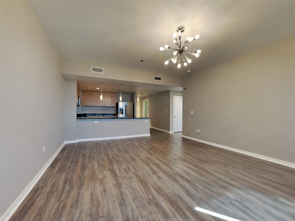 Metropolitan 1200 Main St Condo - Residential Lease